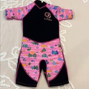 Wetsuit OMgear Kids Size 6